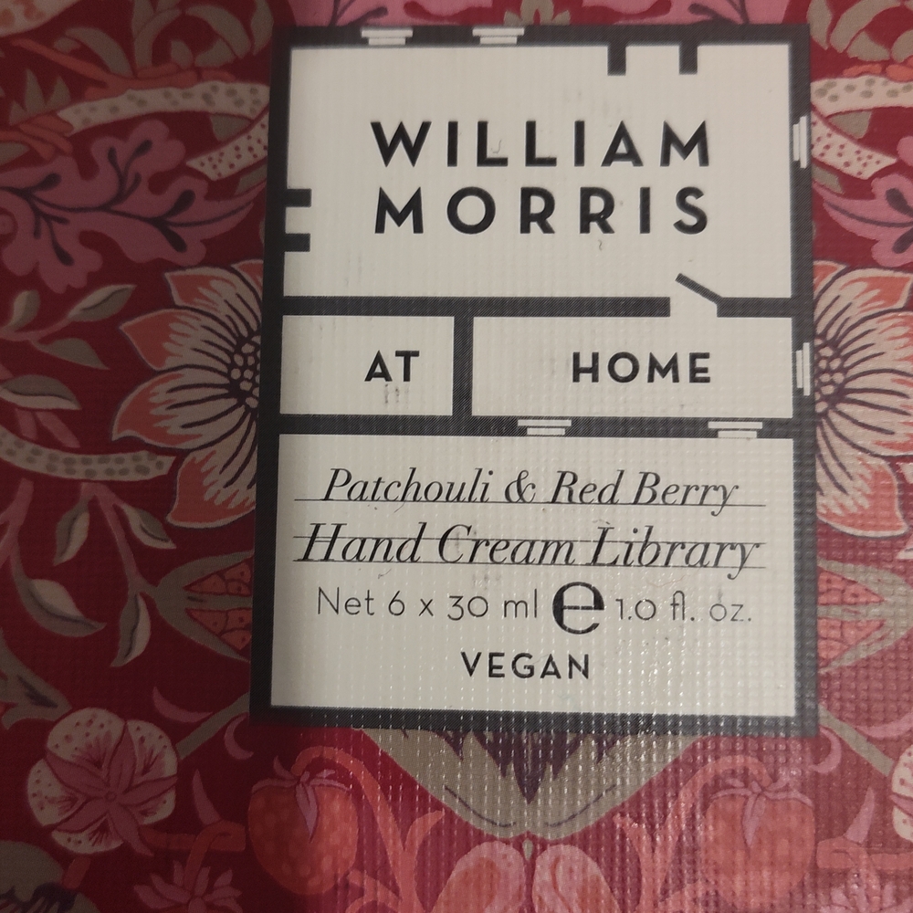 William Morris Patchouli & Red Berry Hand Cream Set